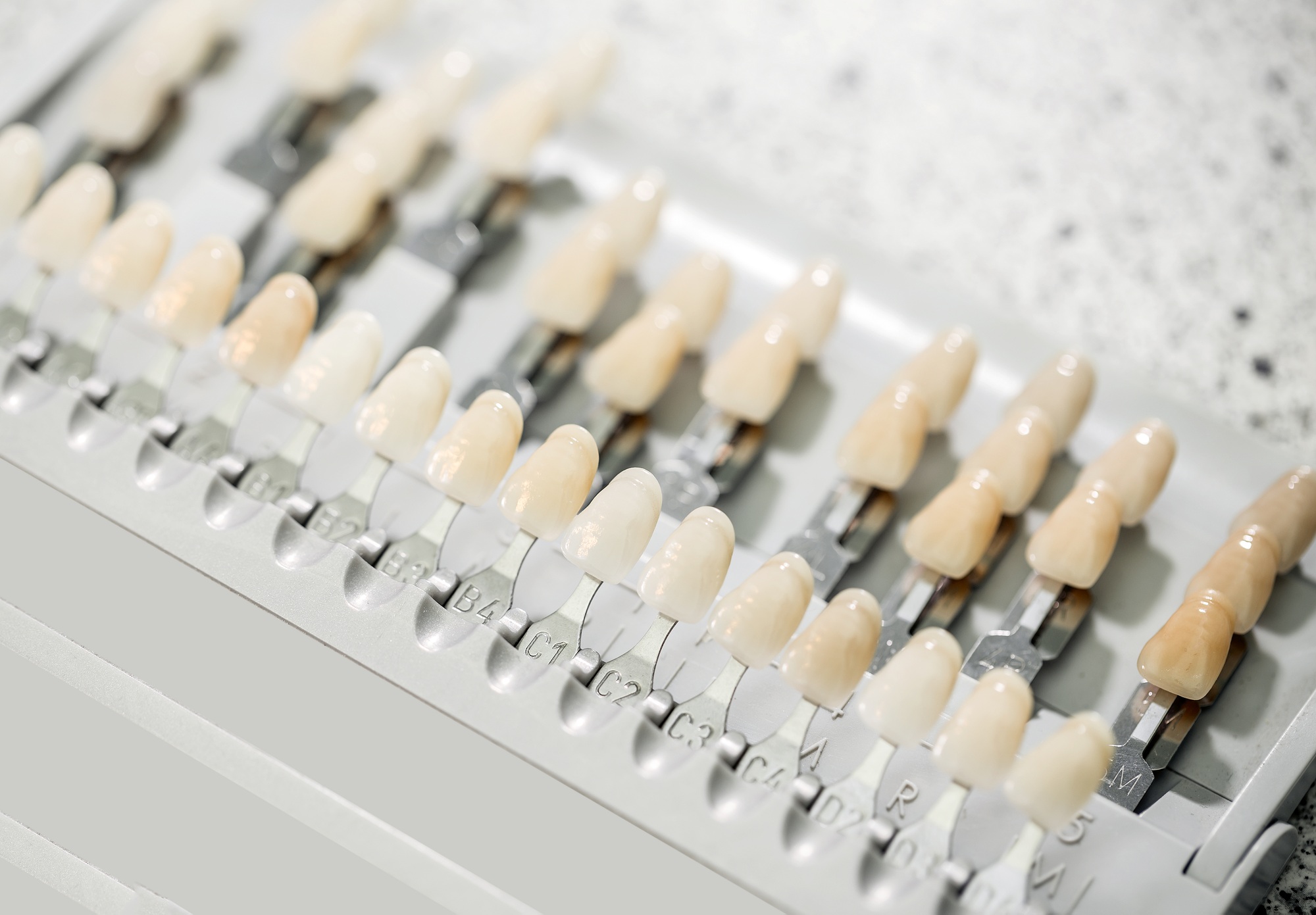 Choose color tone of teeth